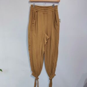 FP Movement Joggers XS New